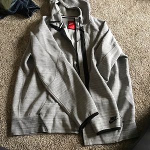 Nike XL Zip Up